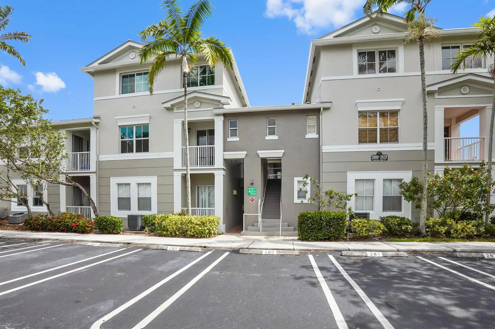 2019 Shoma Drive # 178, Royal Palm Beach, FL 33414