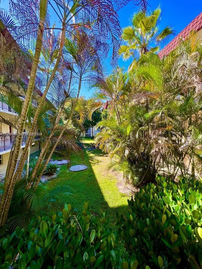 3300 Spanish Moss Ter # 206, Lauderhill, FL 33319 photo 7