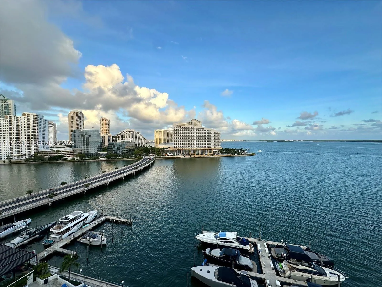 905 Brickell Bay Dr # 931, Miami, FL 33131 photo 9