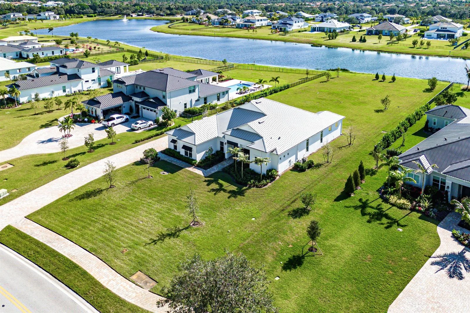 20076 SE Bridgewater Drive, Jupiter, FL 33458