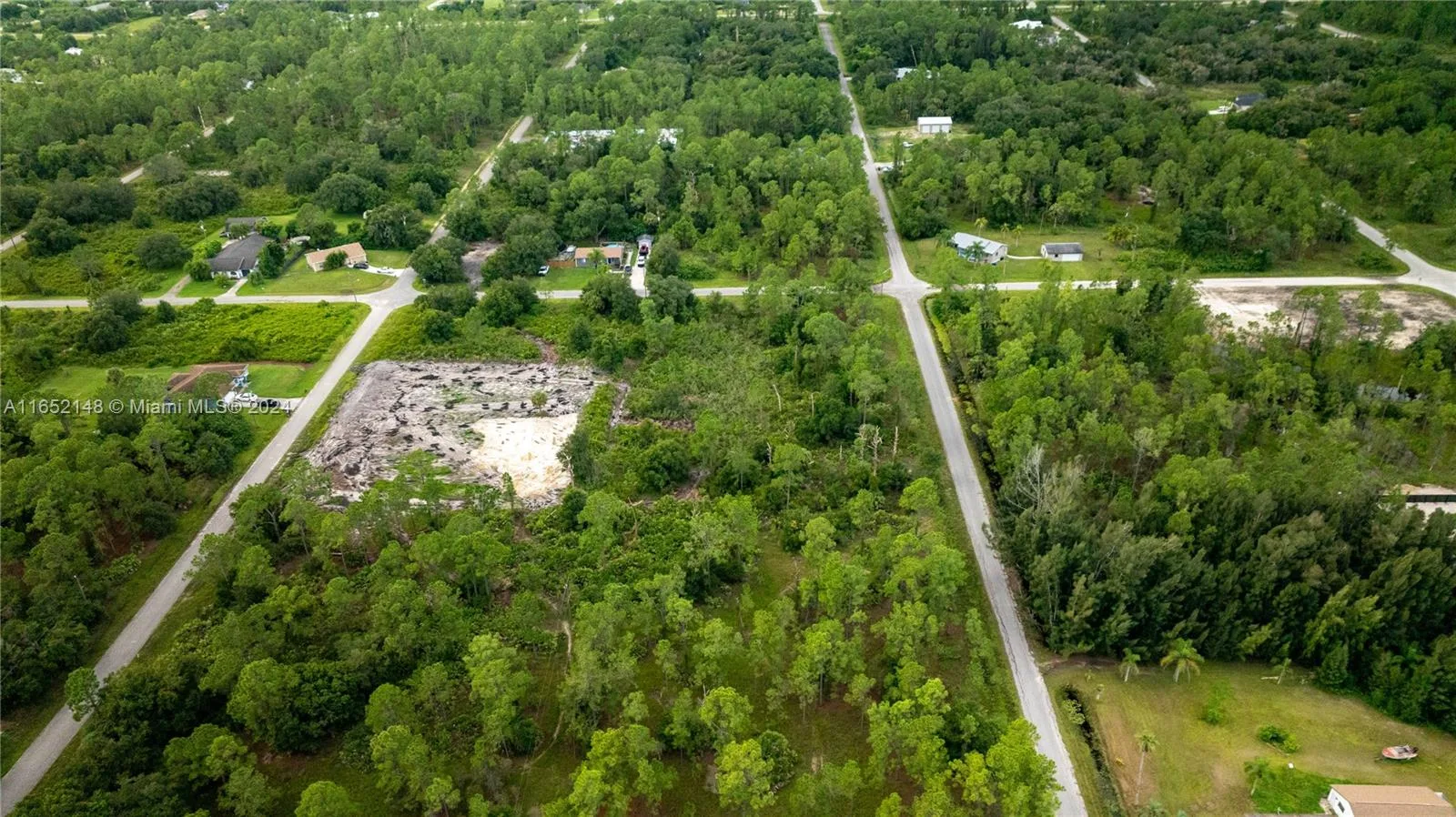 1302 Jackson Ave, Lehigh Acres, FL 33972 photo 5