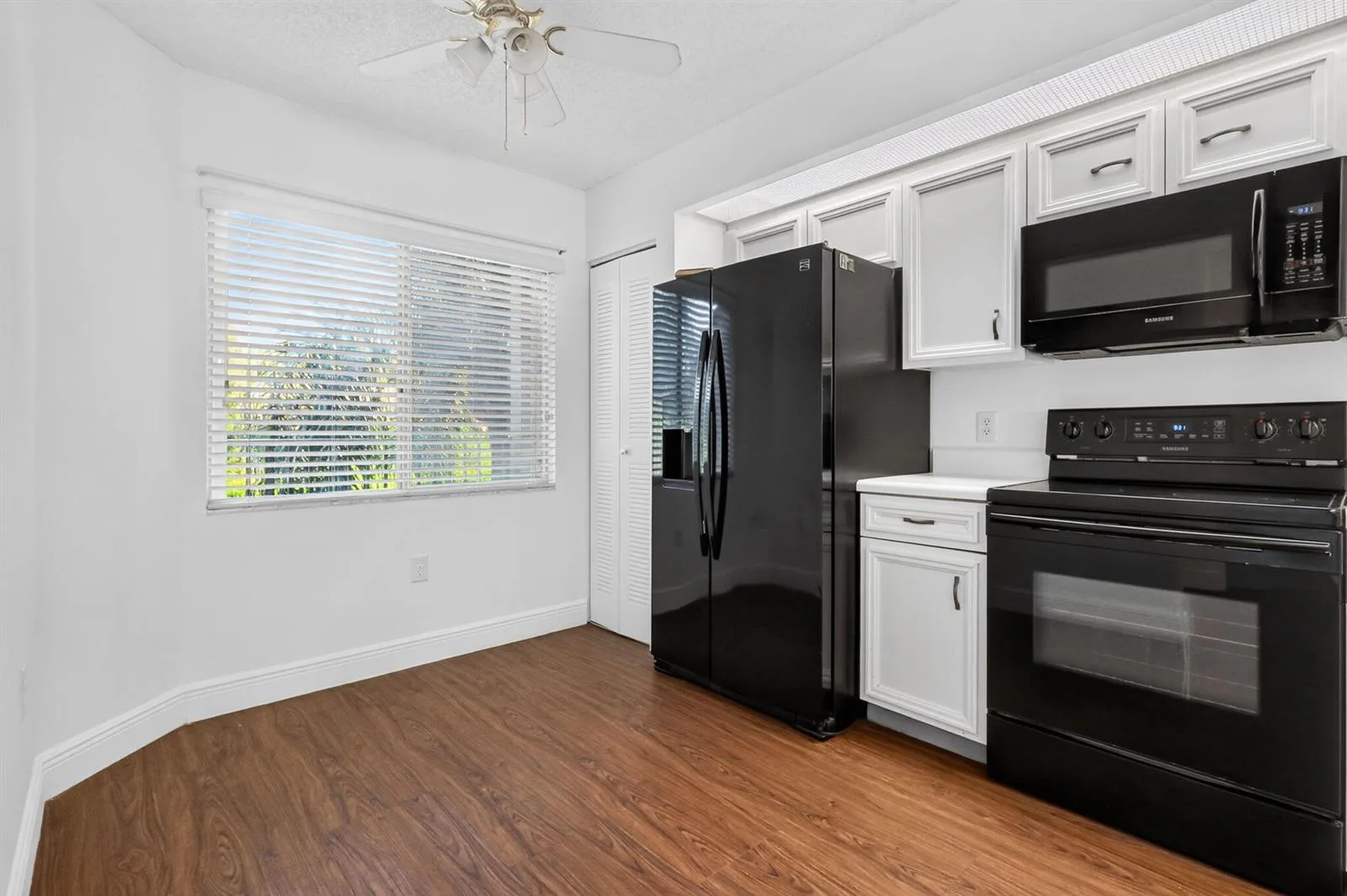 1301 SW 142nd Avenue # 214H, Pembroke Pines, FL 33027 photo 7