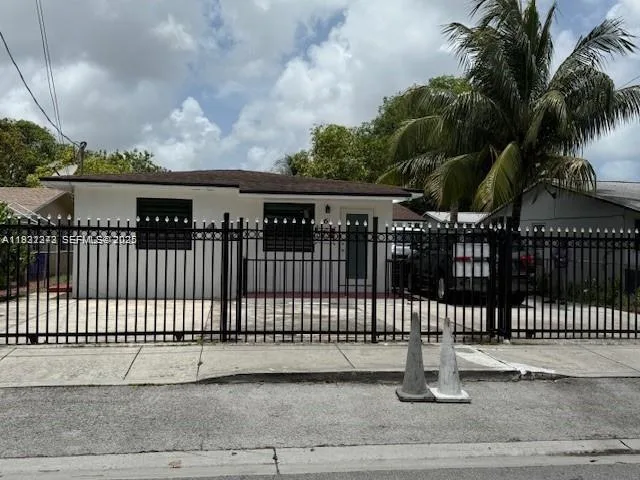 67 NW 34th St, Miami, FL 33127 photo 13