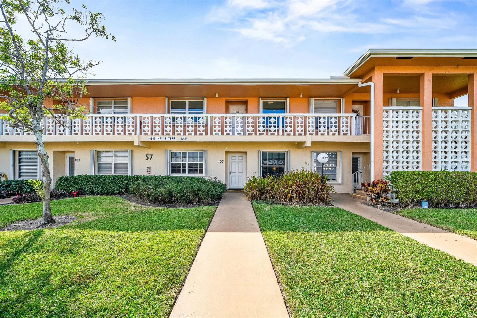 1640 NW 19TH Terrace # 203, Delray Beach, FL 33445