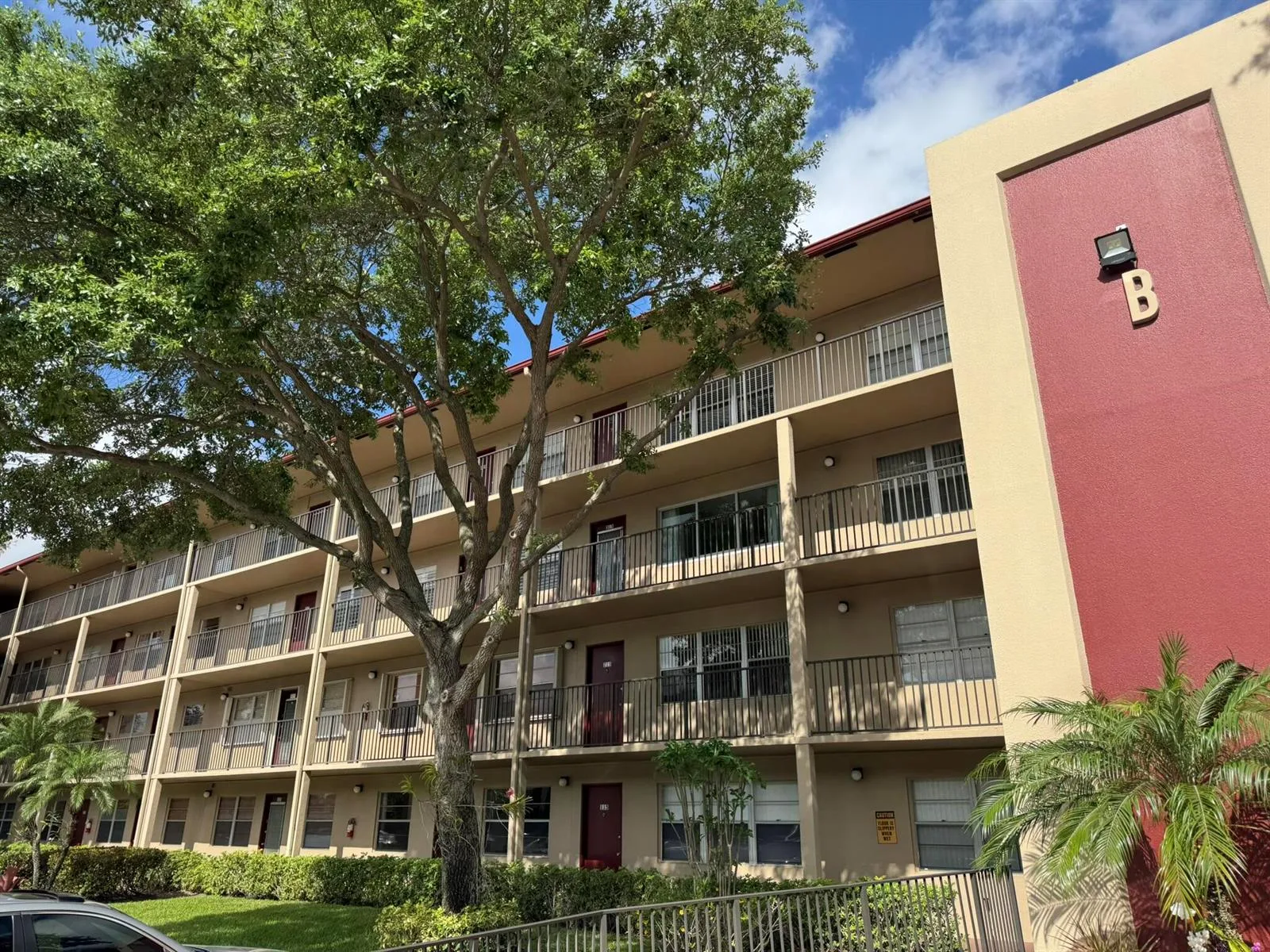 850 SW 133rd Terrace # 315b, Pembroke Pines, FL 33027 photo 2
