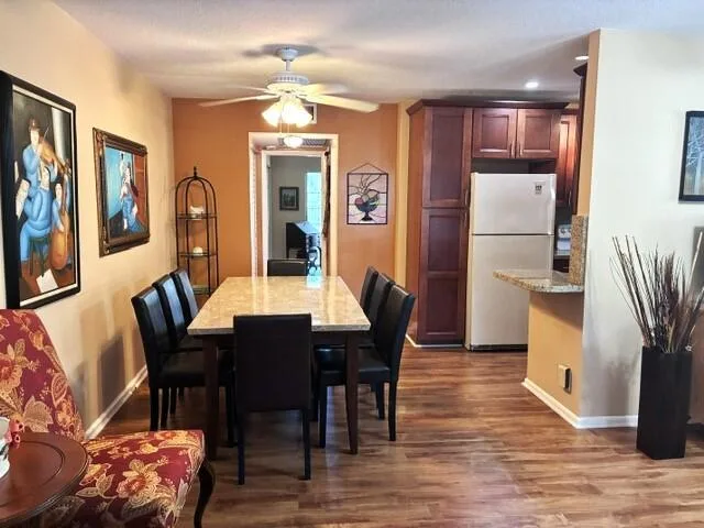 237 Farnham J, Deerfield Beach, FL 33442 photo 5