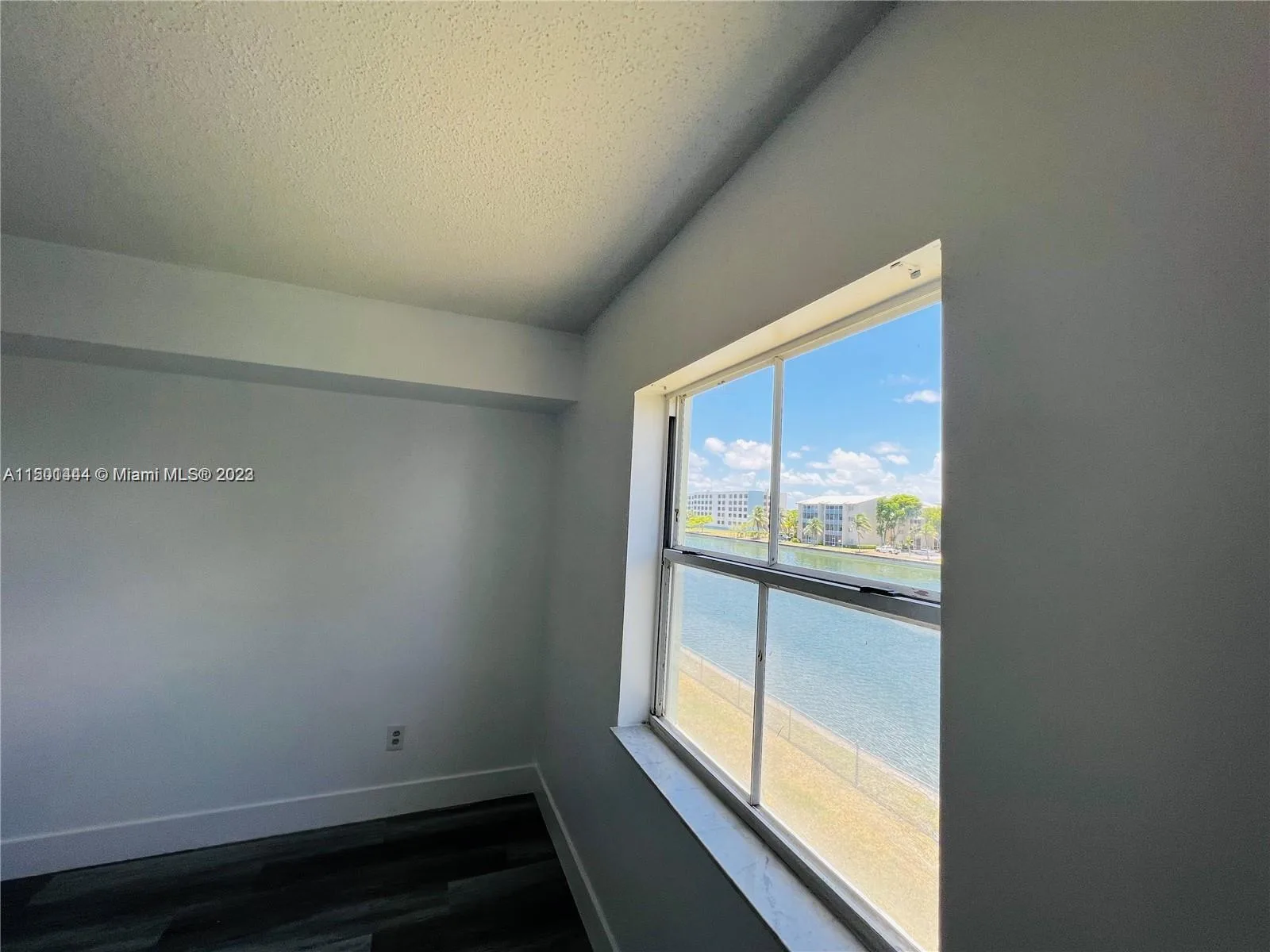 8260 SW 210th St # 220, Cutler Bay, FL 33189 photo 11