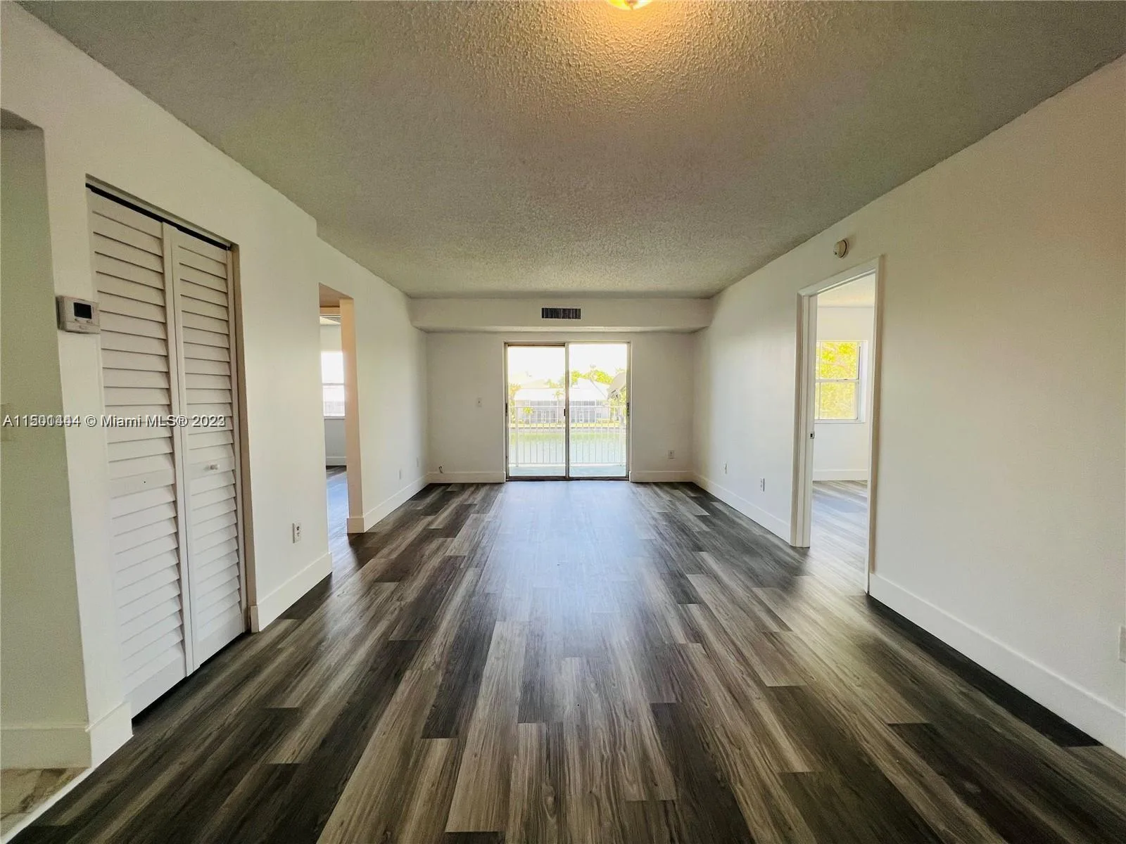 8260 SW 210th St # 220, Cutler Bay, FL 33189 photo 3