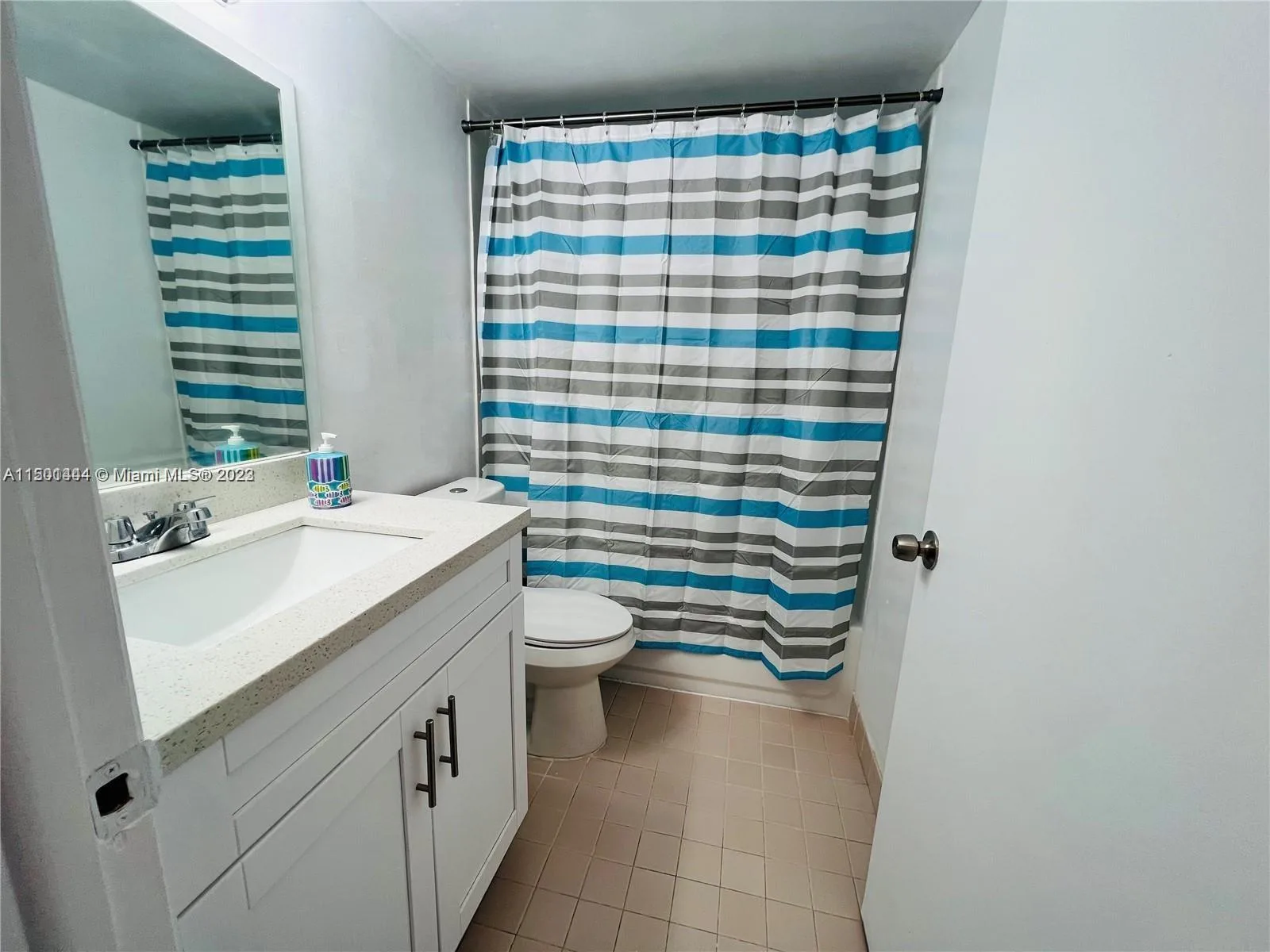 8260 SW 210th St # 220, Cutler Bay, FL 33189 photo 8