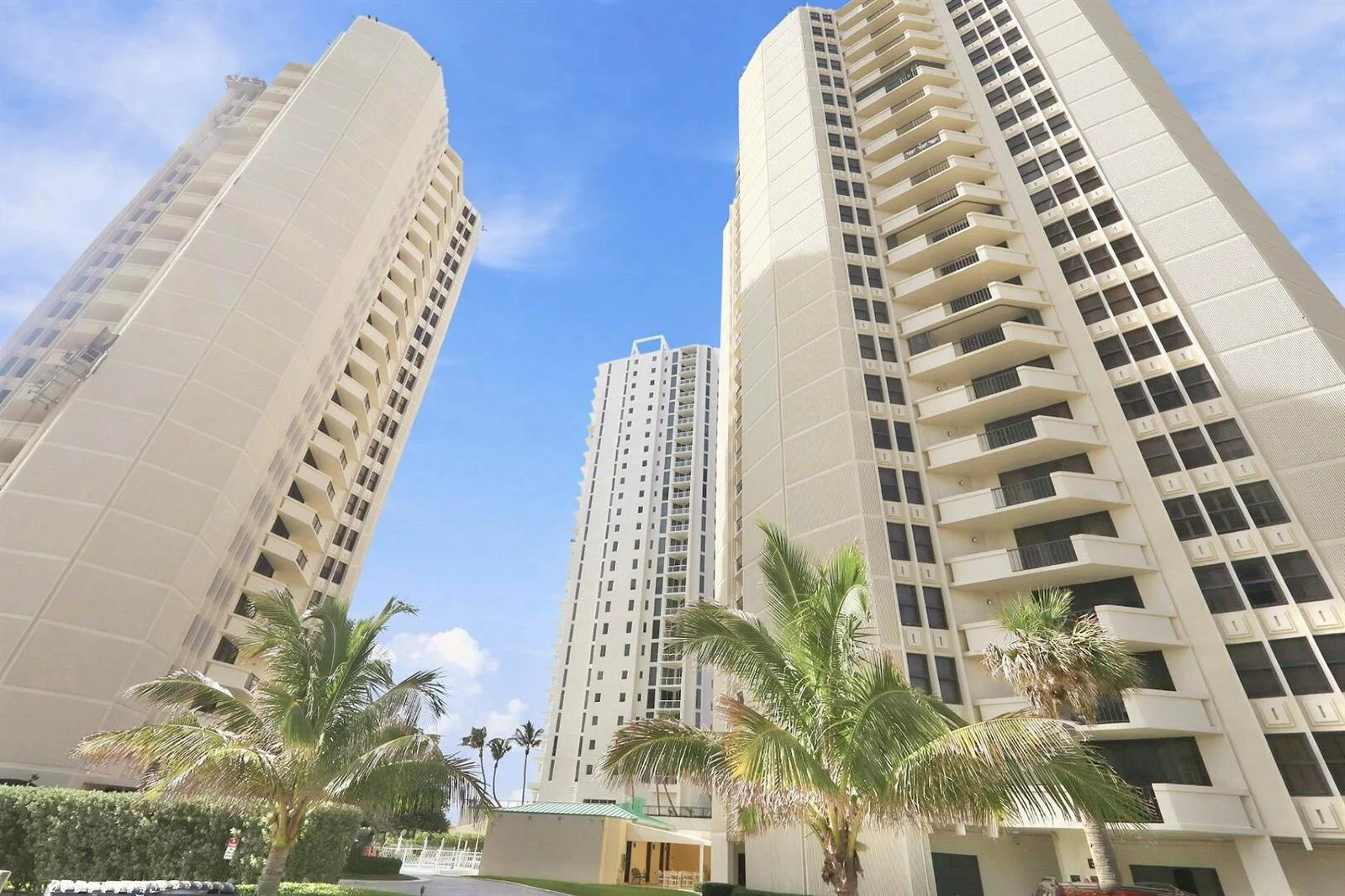 2800 N OCEAN # A-4A, Singer Island, FL 33404