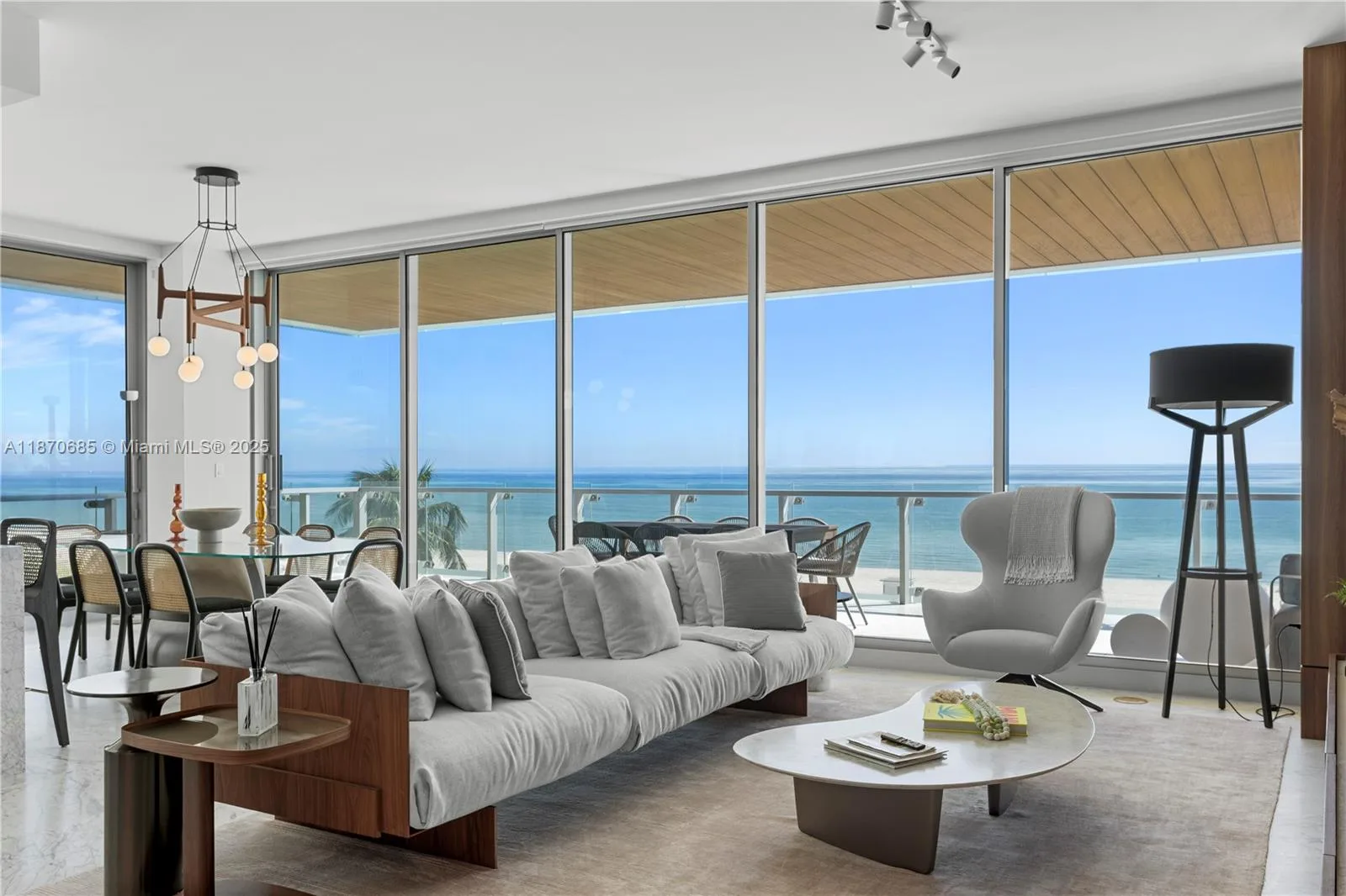 5775 Collins Ave # 503, Miami Beach, FL 33140