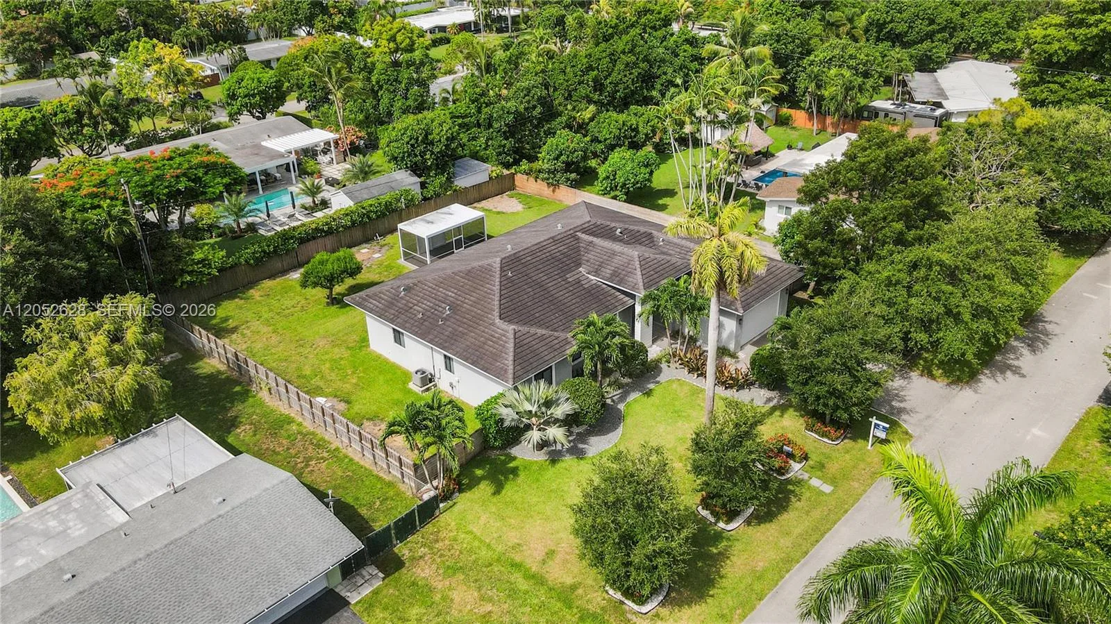 9340 SW 177th St # -, Palmetto Bay, FL 33157 photo 4