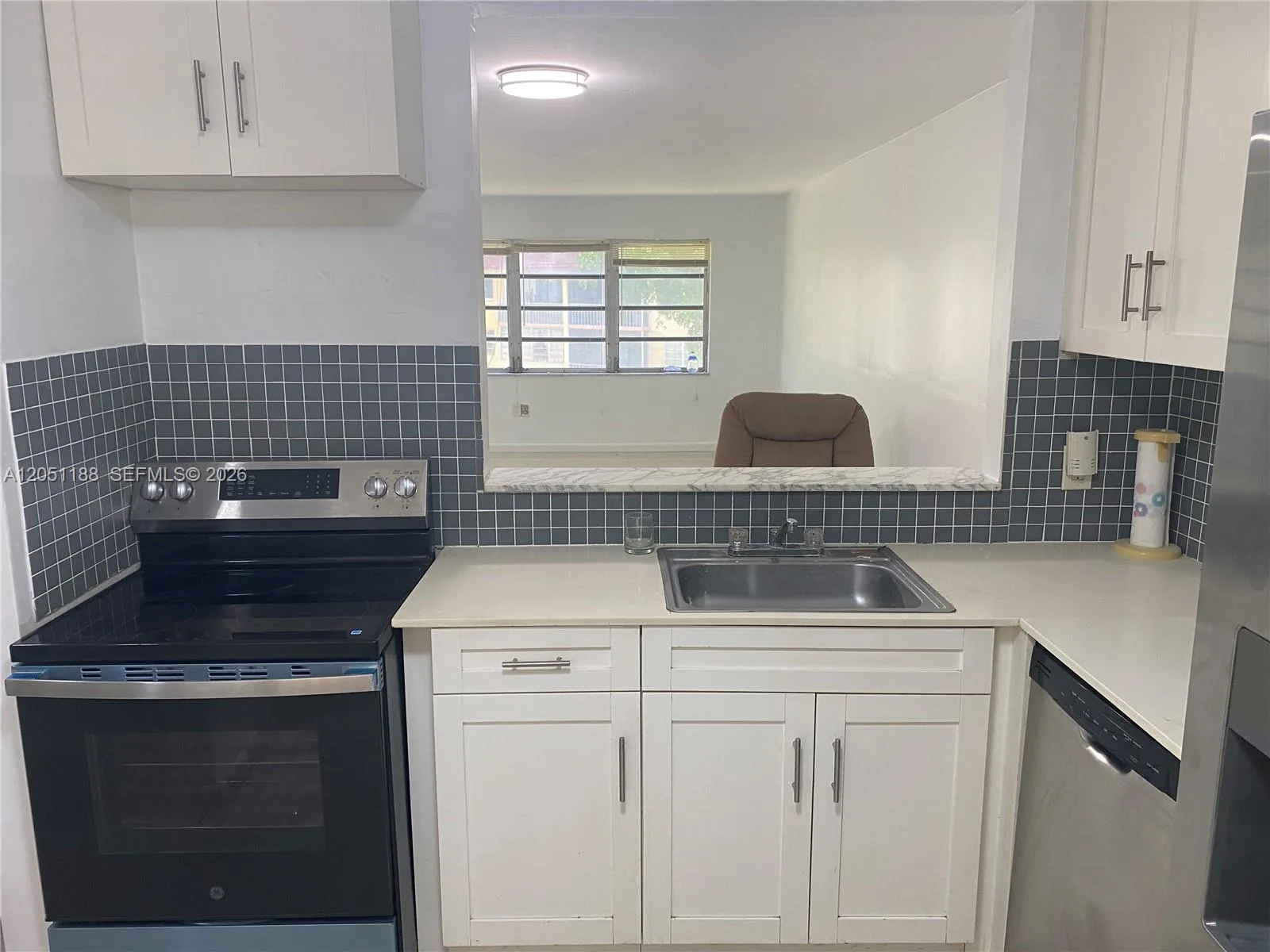 1550 NE 191st St # 309, Miami, FL 33179 photo 2