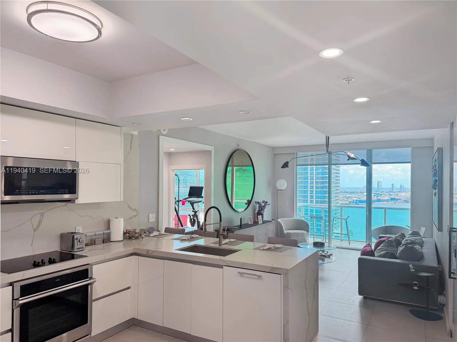 31 SE 5th St # 3412, Miami, FL 33131