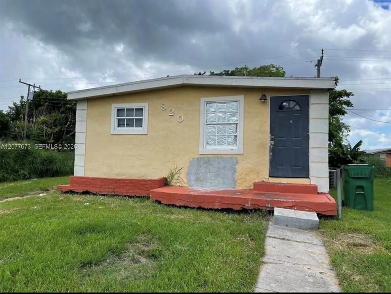 820 Rickey Jackson Blvd, Pahokee, FL 33476