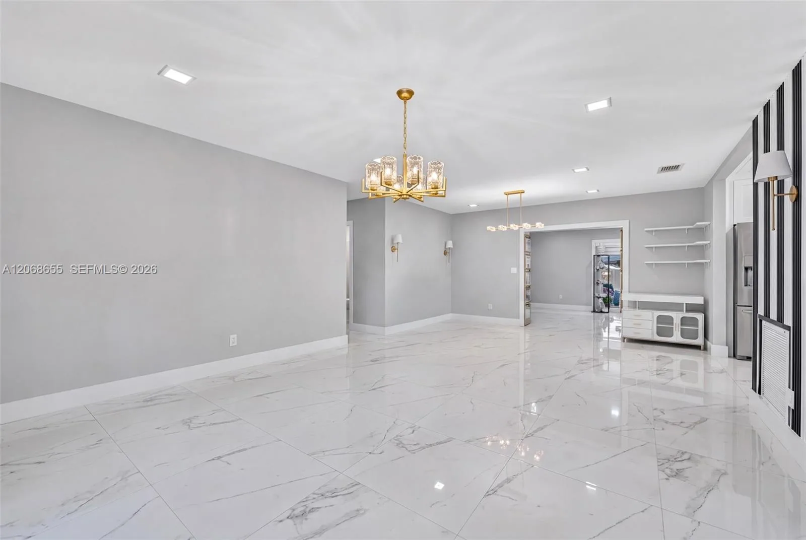 700 W 51st Pl, Hialeah, FL 33012 photo 4