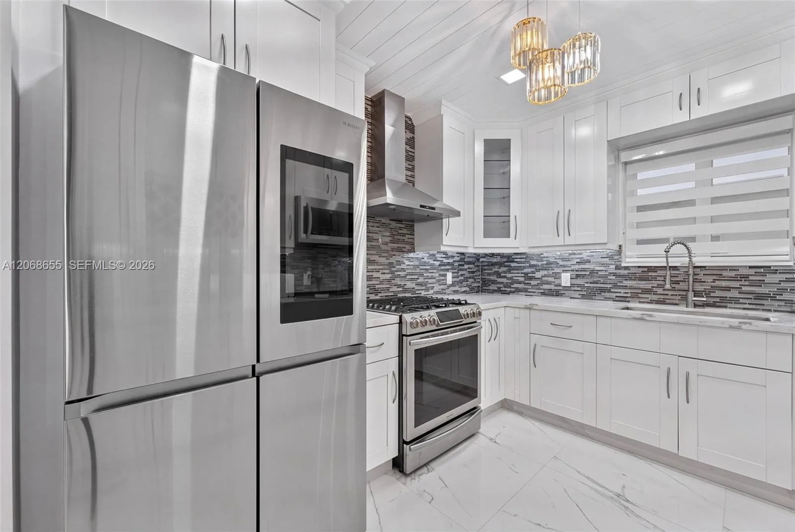 700 W 51st Pl, Hialeah, FL 33012 photo 5