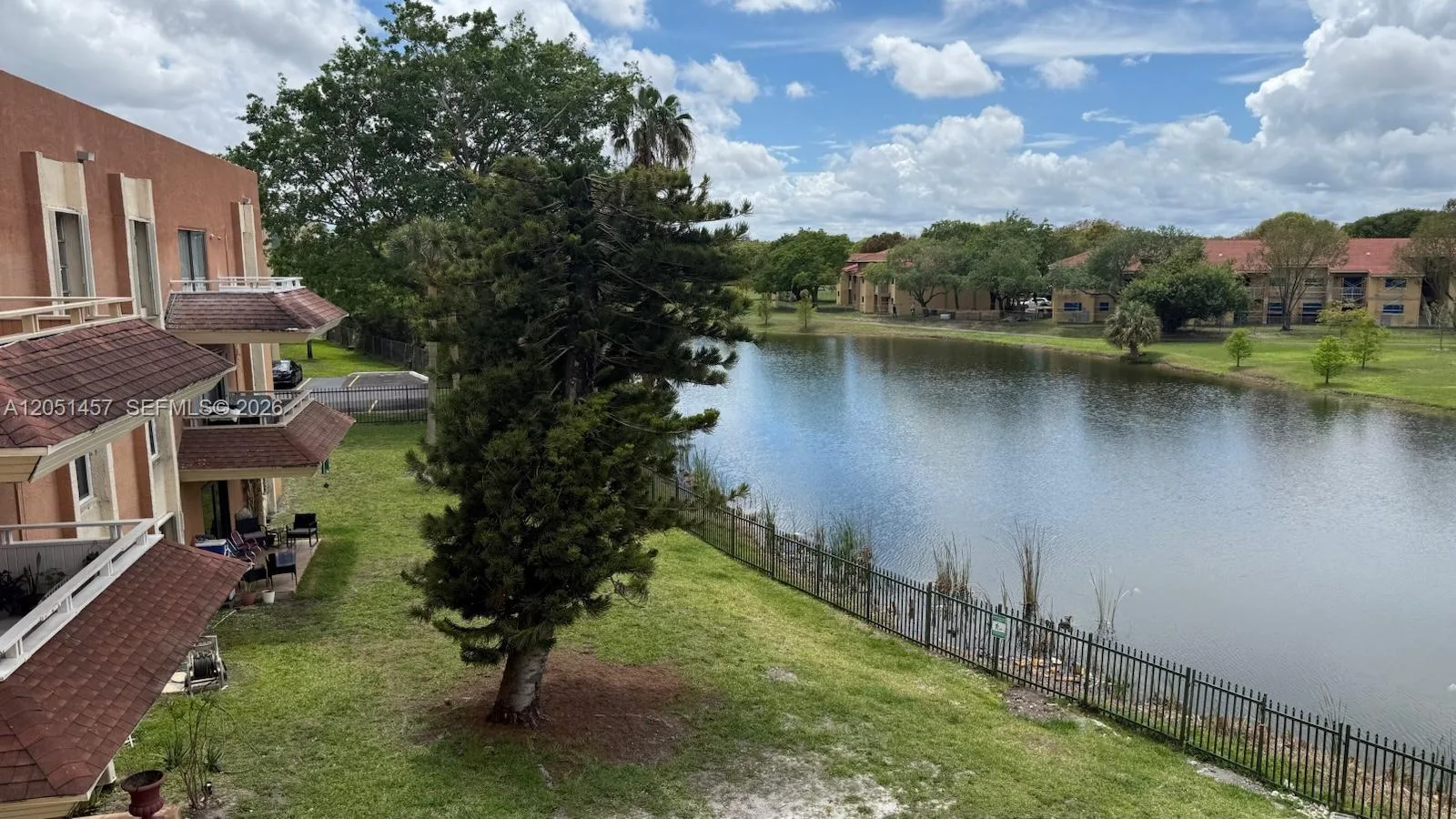 17530 NW 68th Ave # C3010, Hialeah, FL 33015