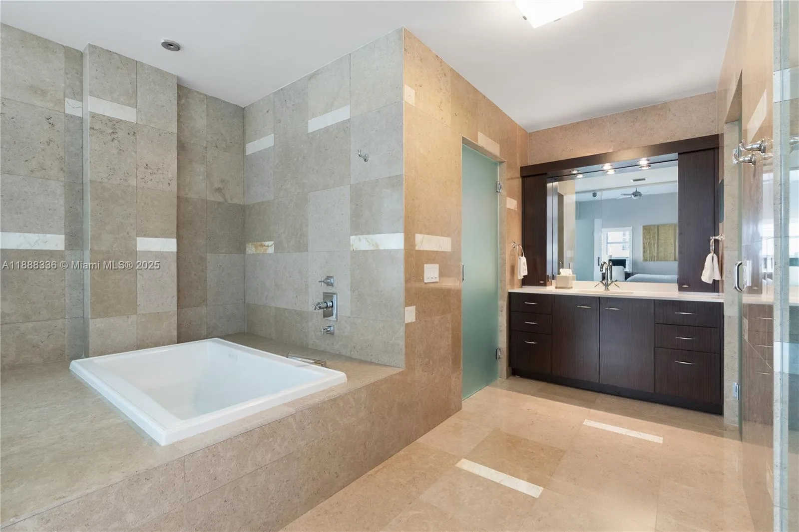 3739 Collins Ave # N-605, Miami Beach, FL 33140 photo 10