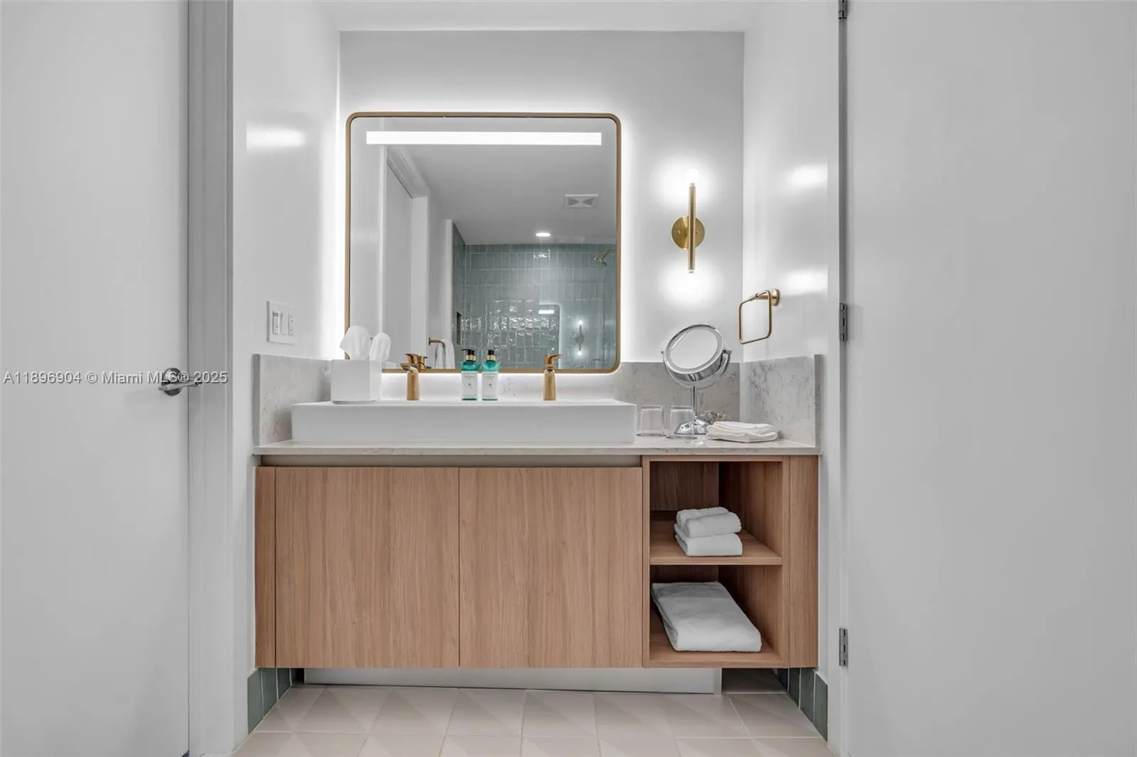 159 NE 6th St # 4514, Miami, FL 33132 photo 11