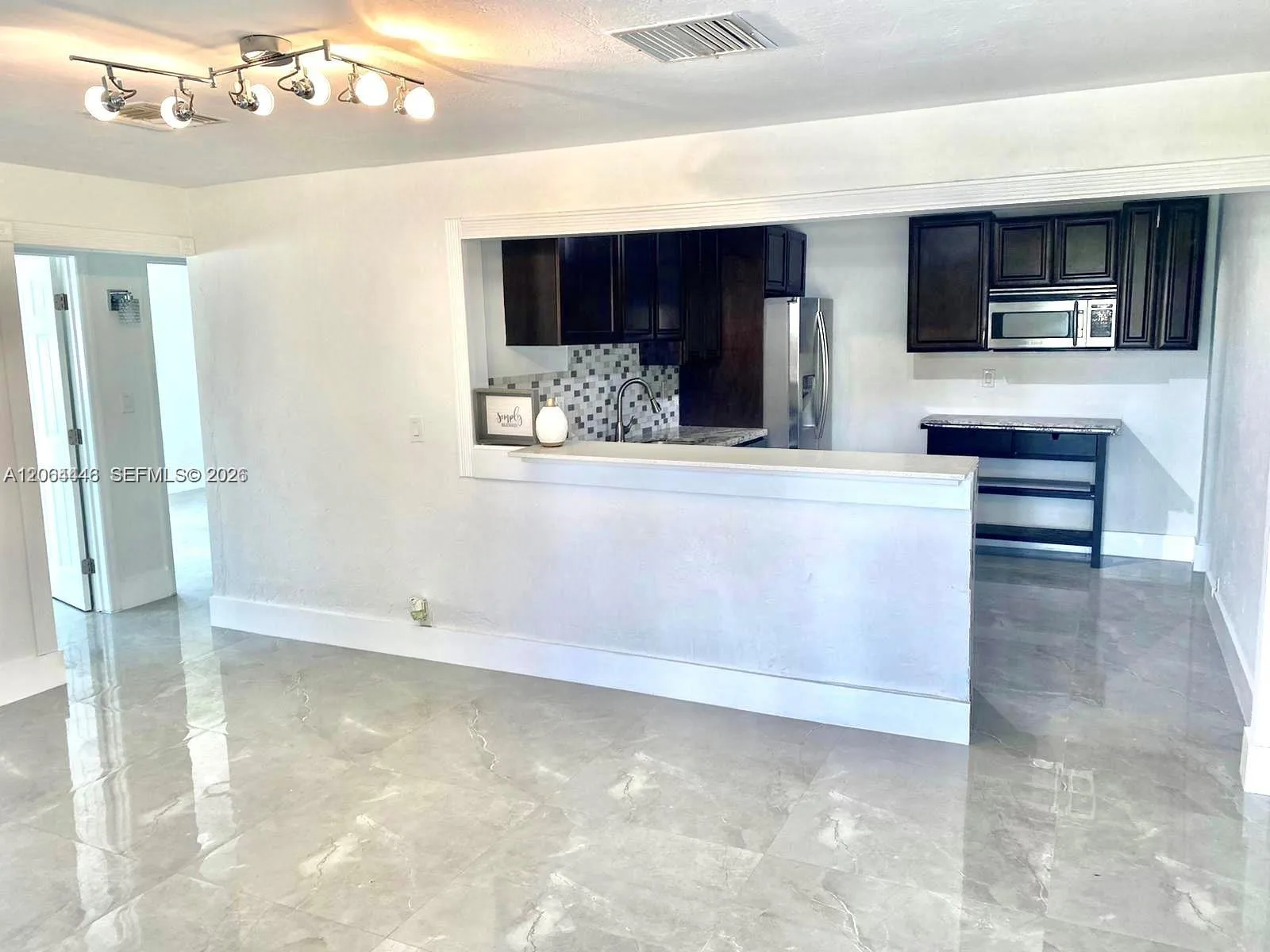 112 Ronald Rd, West Park, FL 33023 photo 3