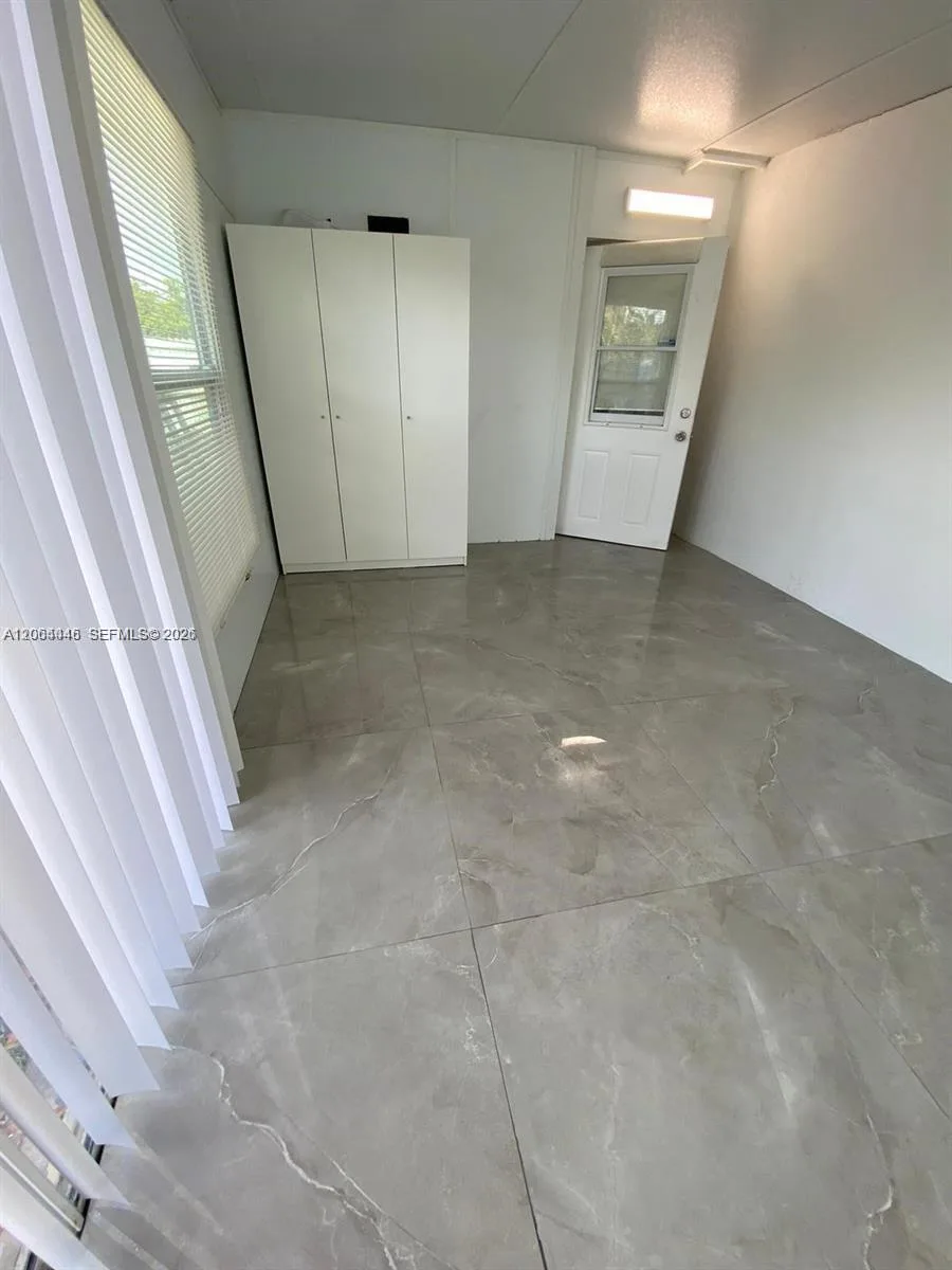 112 Ronald Rd, West Park, FL 33023 photo 8