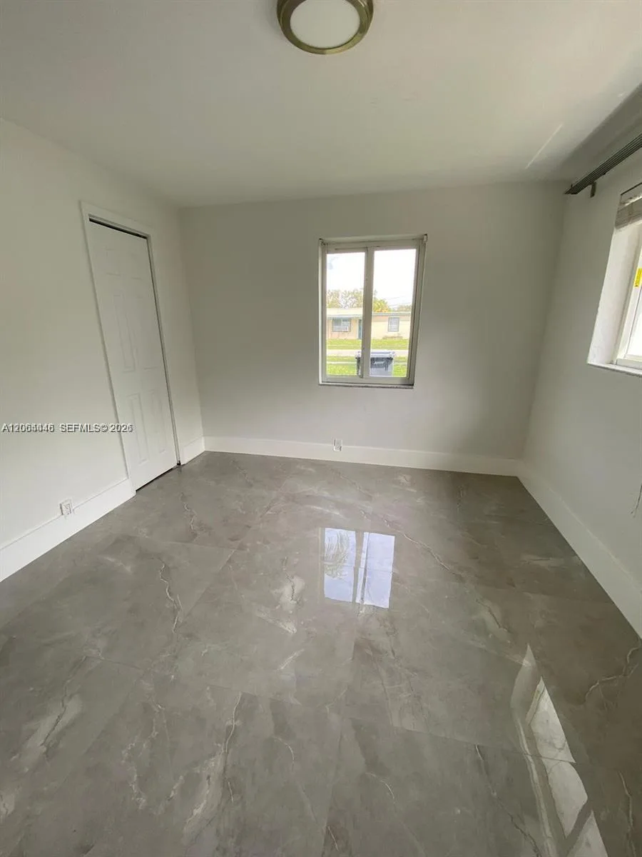 112 Ronald Rd, West Park, FL 33023 photo 9