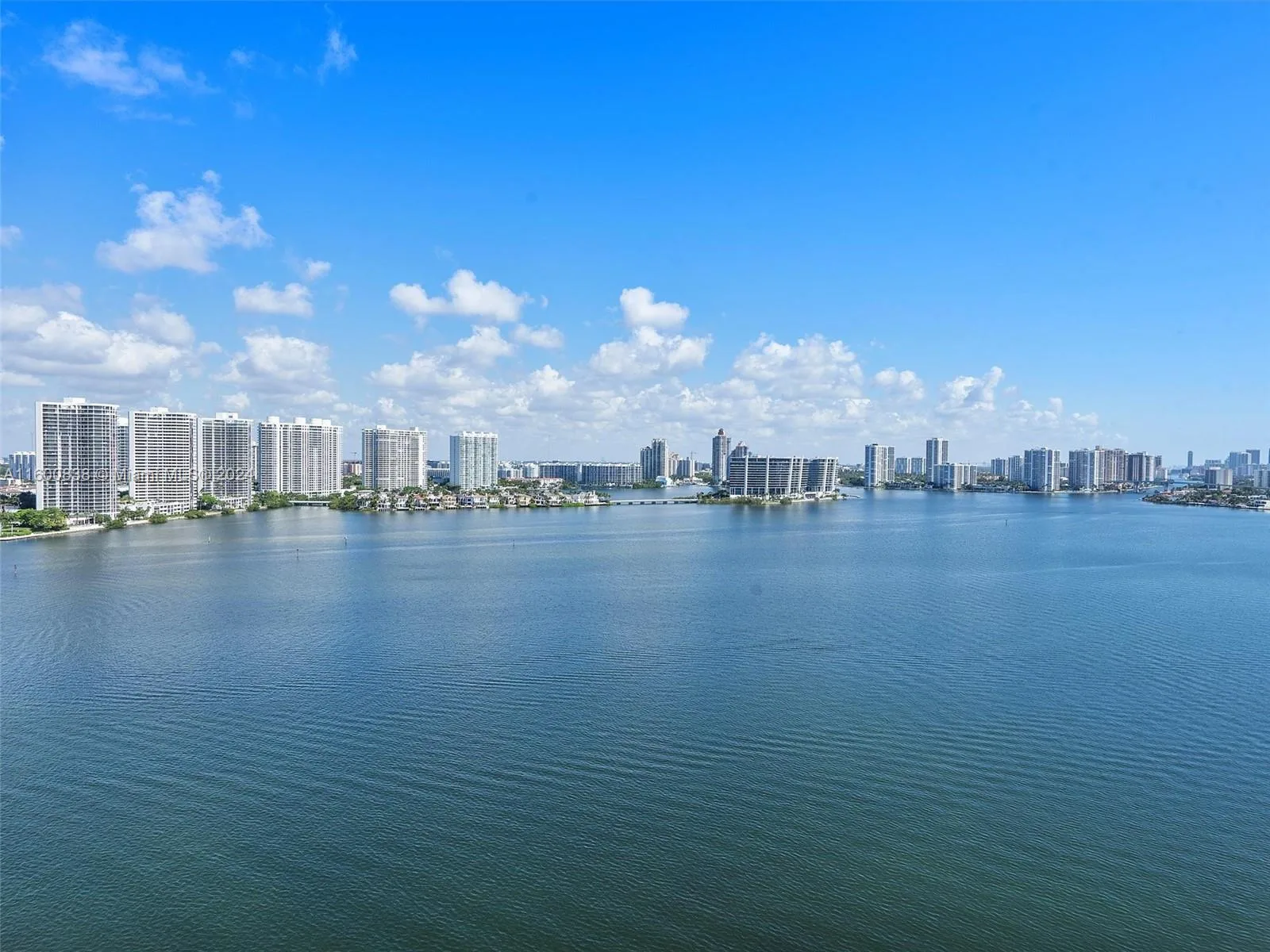 251 174th St # 2119, Sunny Isles Beach, FL 33160 photo 9