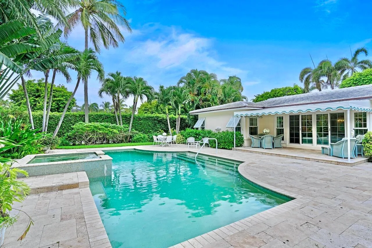 1421 N LAKE Way, Palm Beach, FL 33480