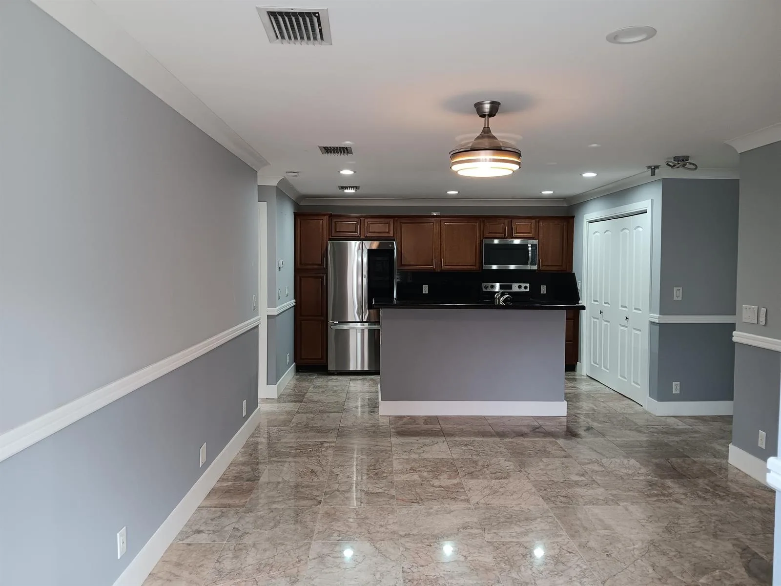 3440 PINEWALK Drive N # 515, Margate, FL 33063 photo 2