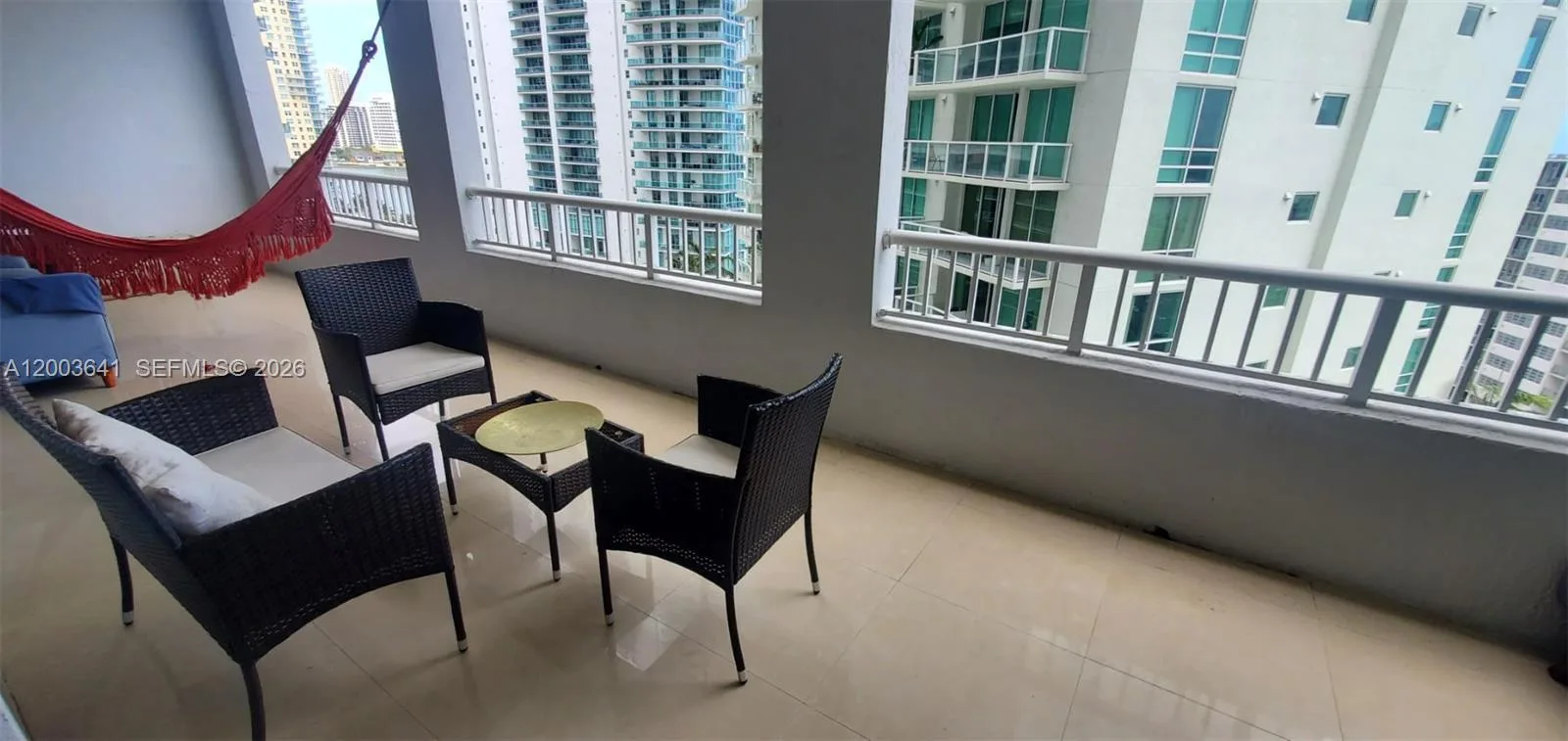 170 SE 14th St # 1504, Miami, FL 33131 photo 11