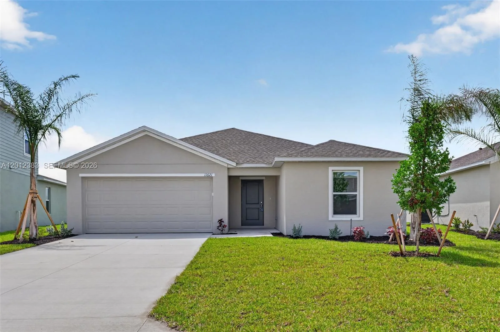 11621 SAVANNA LAKES BLVD, Lehigh Acres, FL 33974