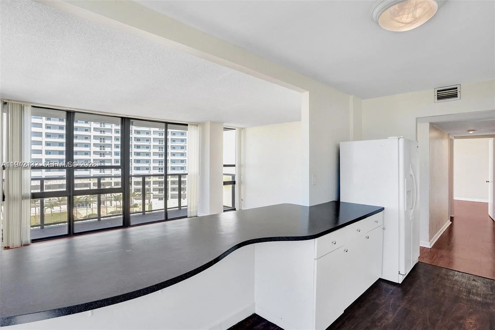 600 NE 36th St # 1423, Miami, FL 33137 photo 6