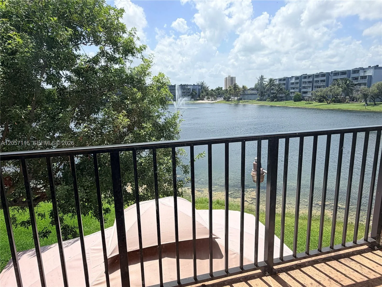 9135 Fontainebleau Blvd # 7, Miami, FL 33172 photo 4