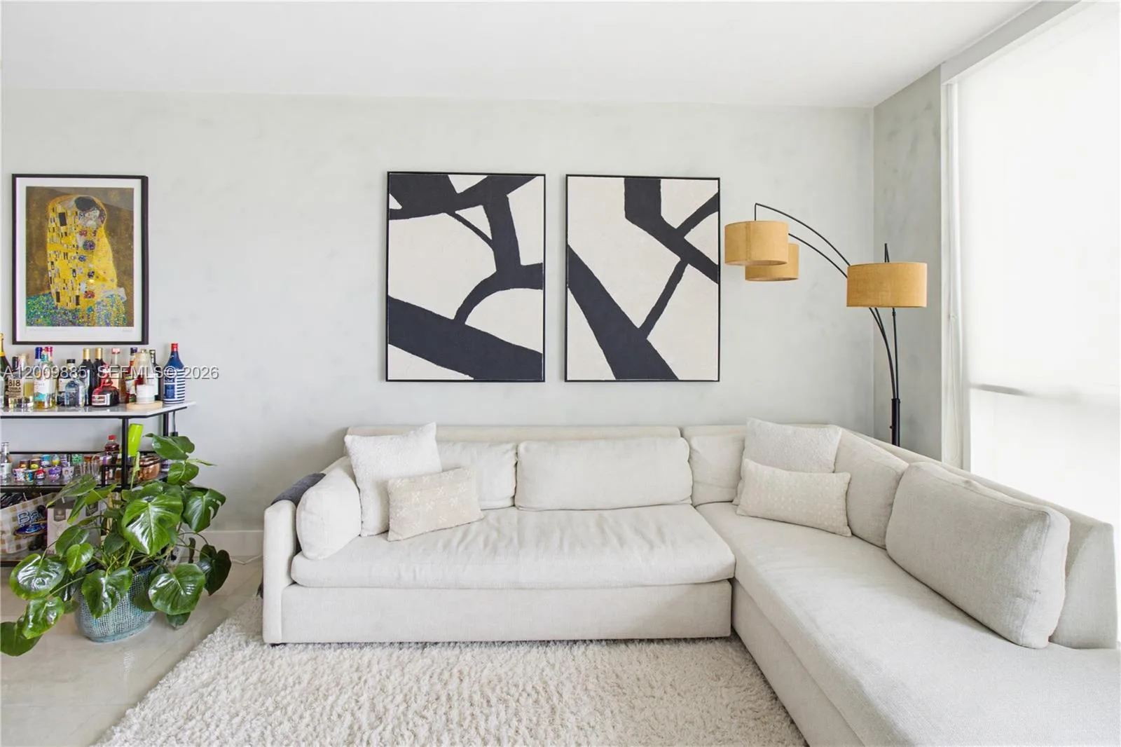 253 NE 2nd St # 2005, Miami, FL 33132 photo 12