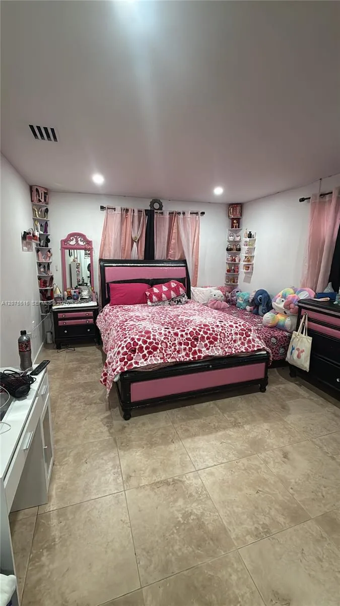 2370 NW 33rd St # 2370, Miami, FL 33142 photo 9