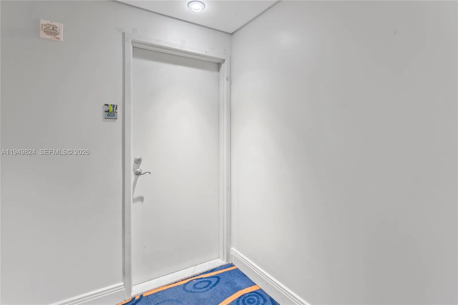 185 SW 7th St # 603, Miami, FL 33130 photo 6