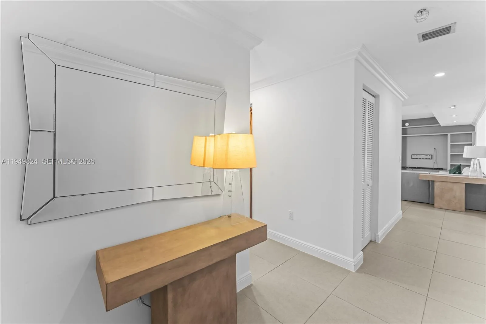 185 SW 7th St # 603, Miami, FL 33130 photo 7