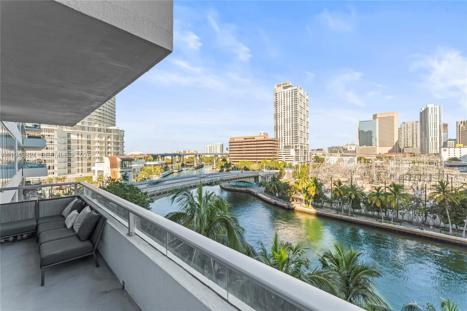 185 SW 7th St # 603, Miami, FL 33130 photo 9