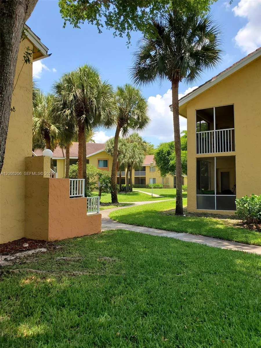 1154 Coral Club Dr # 1154, Coral Springs, FL 33071 photo 3