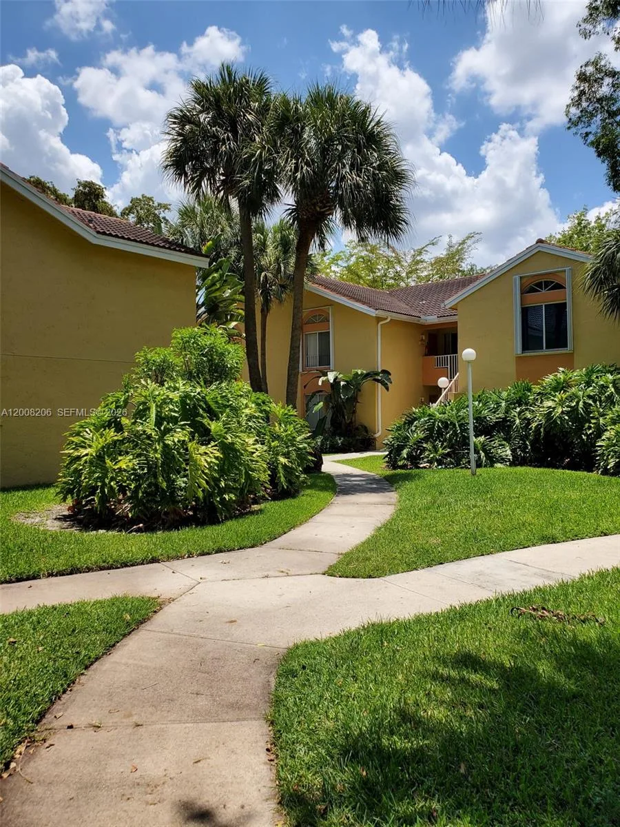 1154 Coral Club Dr # 1154, Coral Springs, FL 33071 photo 4