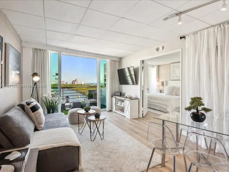 2670 E Sunrise Blvd # 1428, Fort Lauderdale, FL 33304