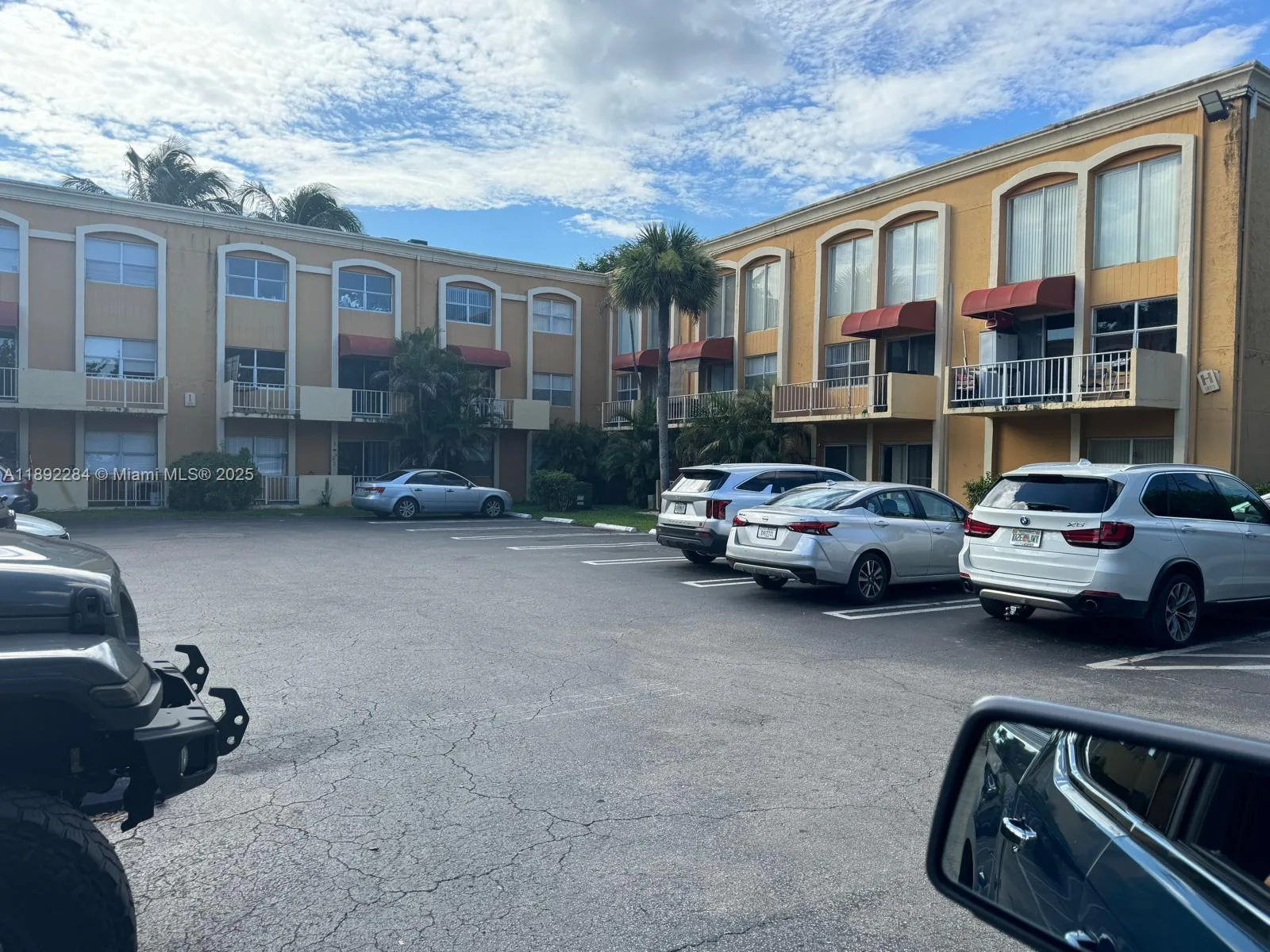 18101 NW 68th Ave # D207, Hialeah, FL 33015 photo 2