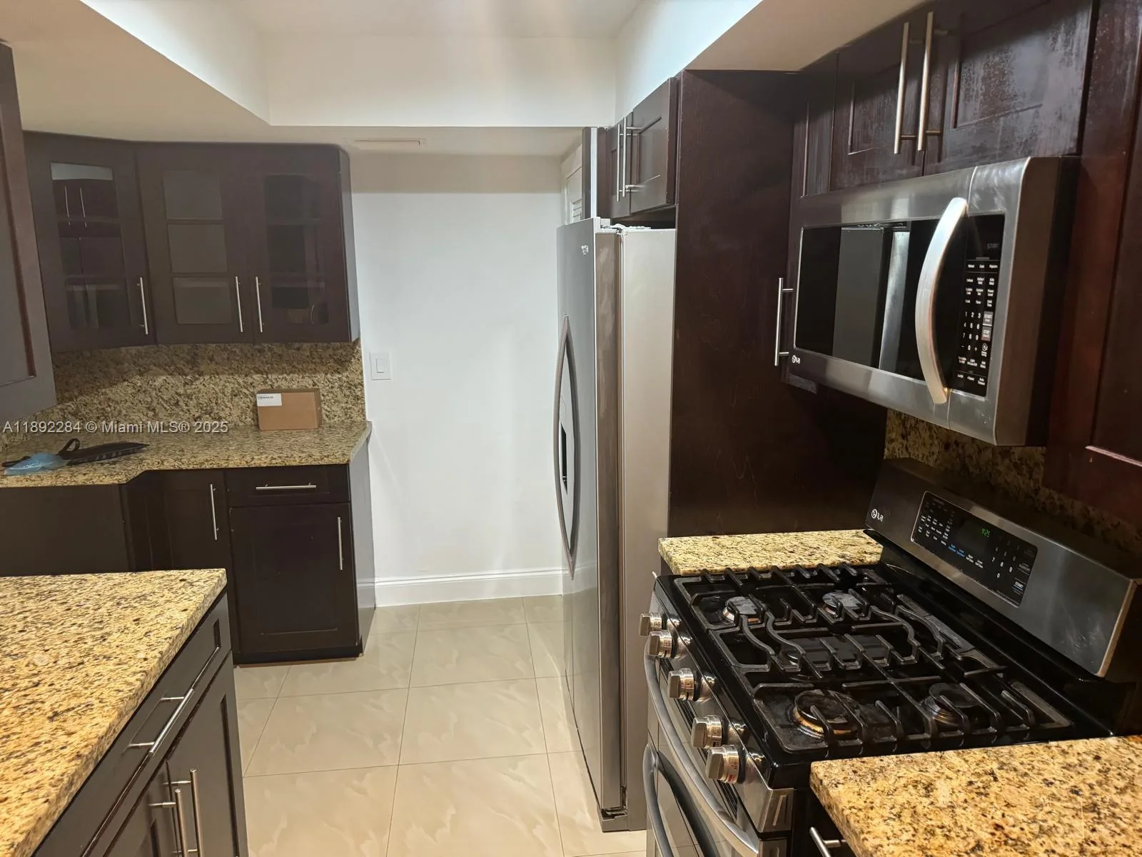 18101 NW 68th Ave # D207, Hialeah, FL 33015 photo 7