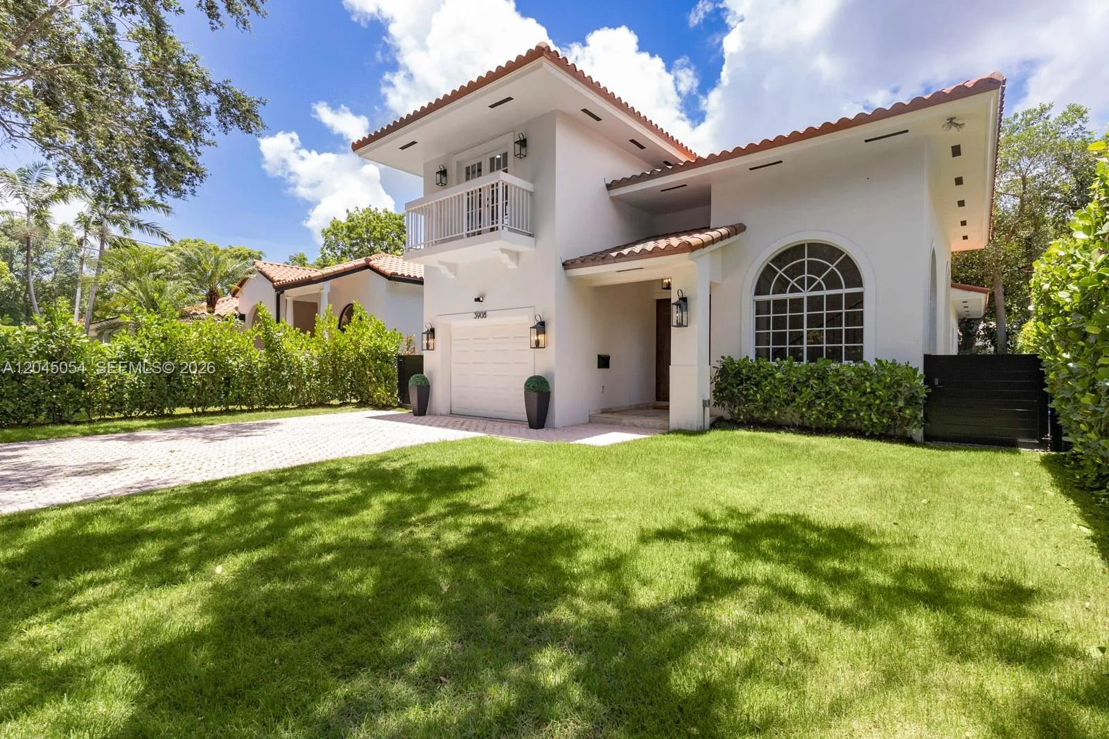 3908 Anderson Rd, Coral Gables, FL 33134