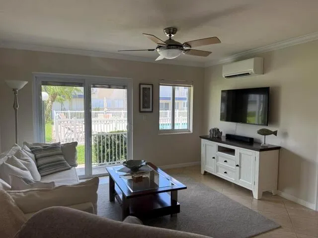 223 S FEDERAL Highway # 17, Dania Beach, FL 33004