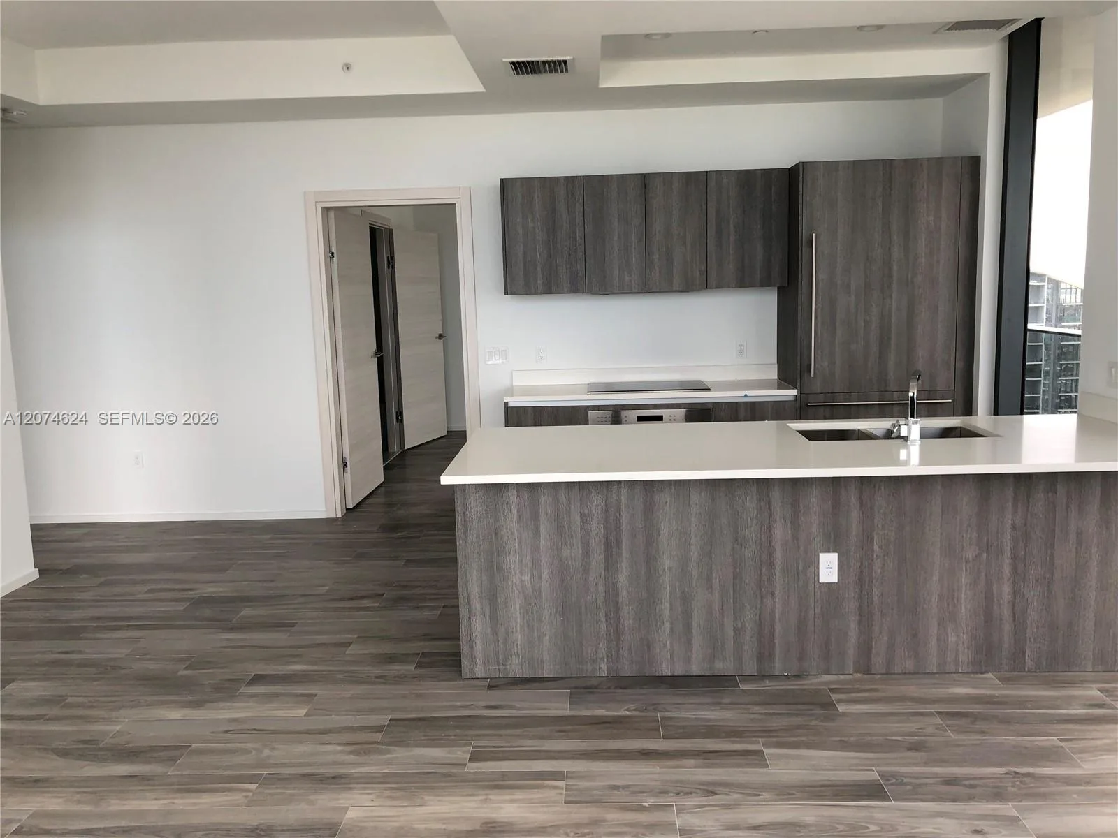 801 S Miami Ave # 4905, Miami, FL 33130