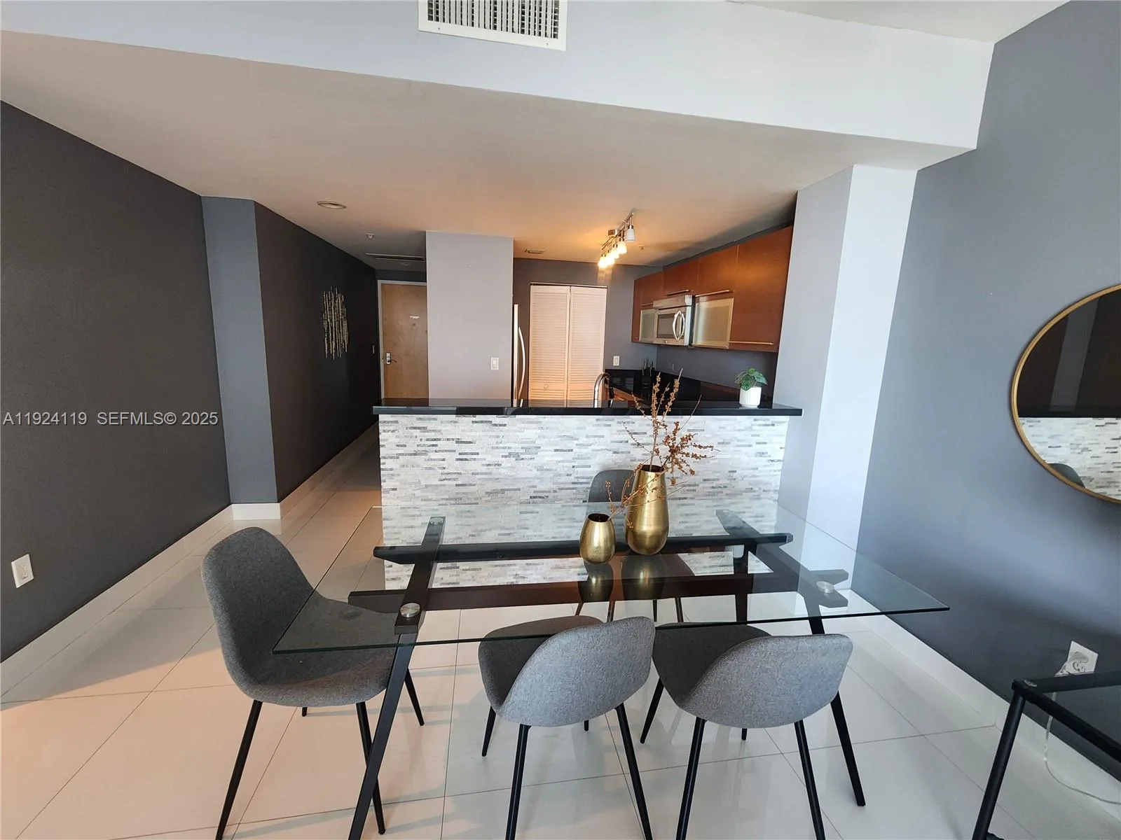 244 Biscayne Blvd # 3006, Miami, FL 33132 photo 5