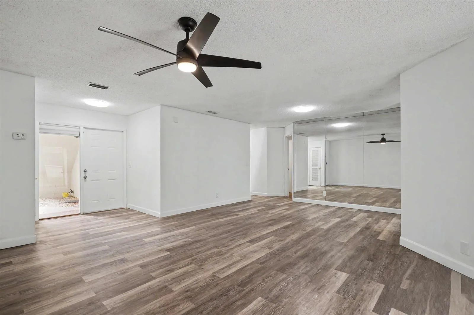 3405 EMERALD OAKS Drive # 207, Hollywood, FL 33021 photo 10