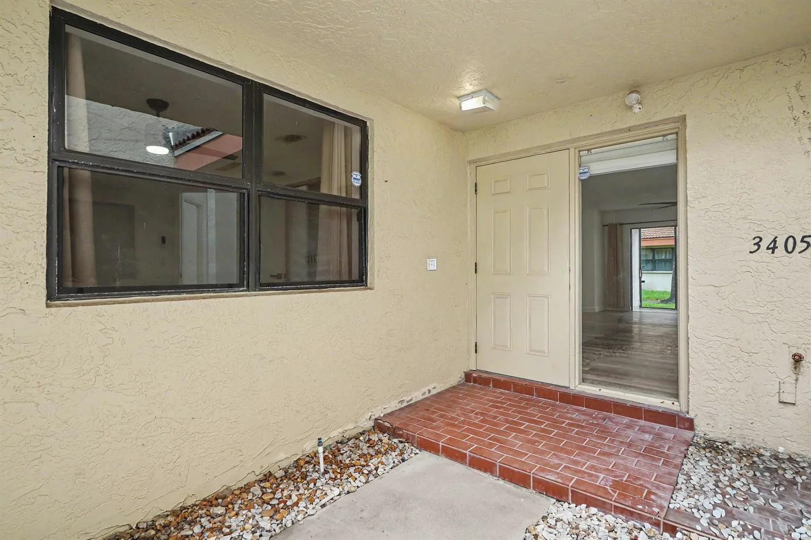 3405 EMERALD OAKS Drive # 207, Hollywood, FL 33021 photo 6